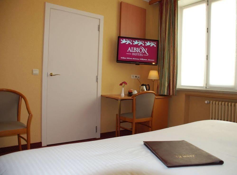 Albion Hotel Ieper Luaran gambar