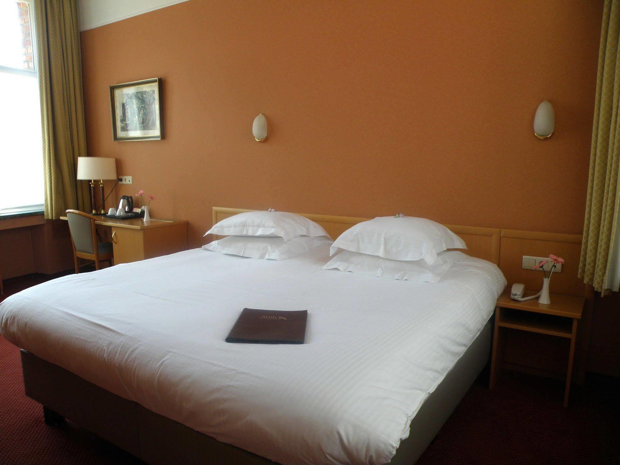 Albion Hotel Ieper Luaran gambar