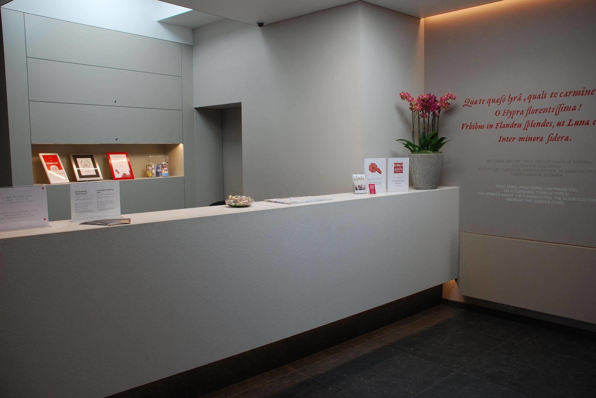 Albion Hotel Ieper Luaran gambar